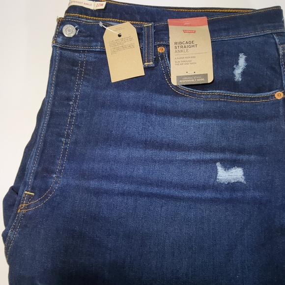 Plus Size Levi's® Ribcage Straight Ankle Jean 14-inch highest rise  Size 22W - Picture 10 of 11